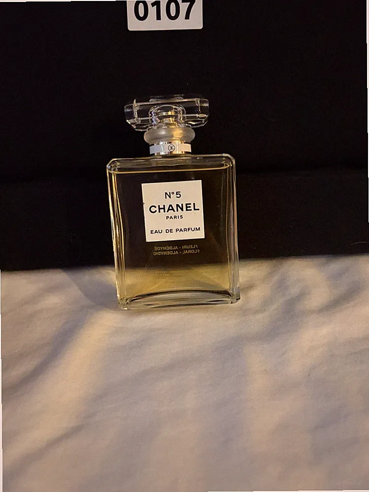 CHANEL No 5 Eau de Parfum Spray 3.4 fl oz Floral Aldehydic Women's Fragrance